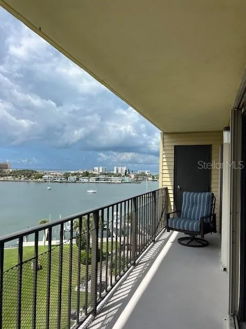 650 ISLAND WAY #708 Clearwater Beach, FL 33767