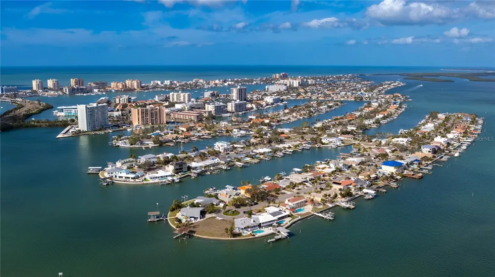 650 ISLAND WAY #708 Clearwater Beach, FL 33767