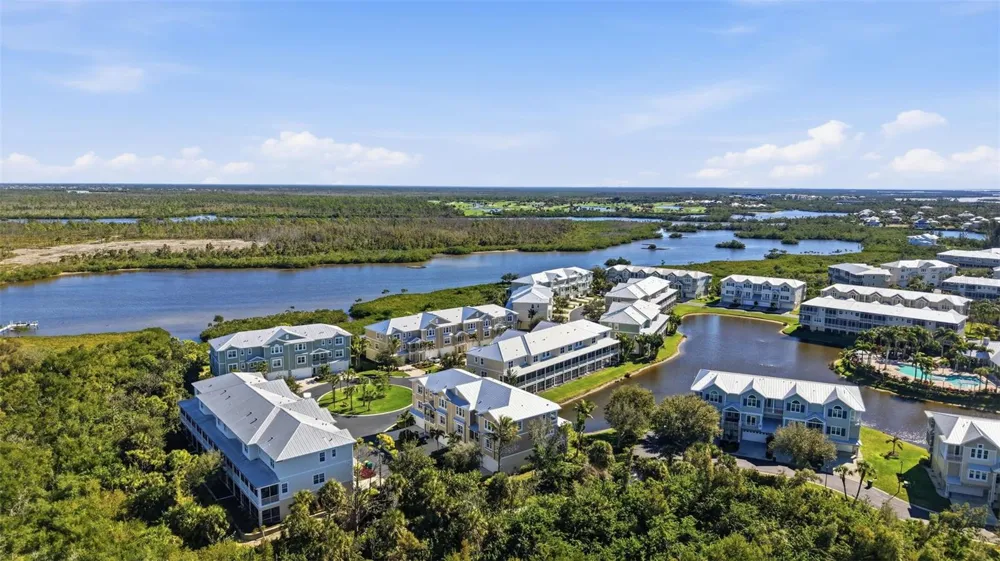10311 LANDS END CIRCLE #13 Placida, FL 33946