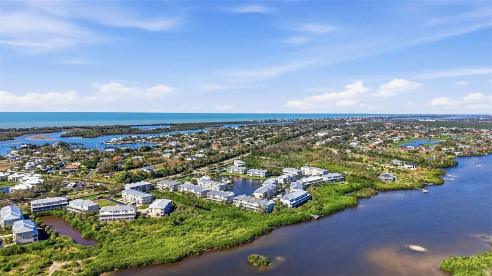 10311 LANDS END CIRCLE #13 Placida, FL 33946