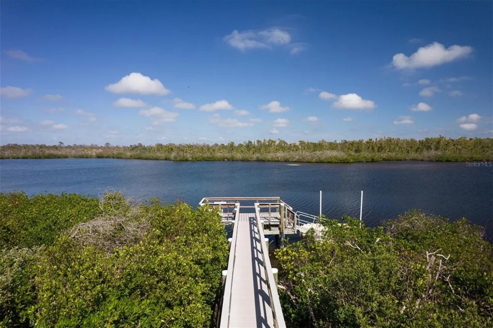10311 LANDS END CIRCLE #13 Placida, FL 33946