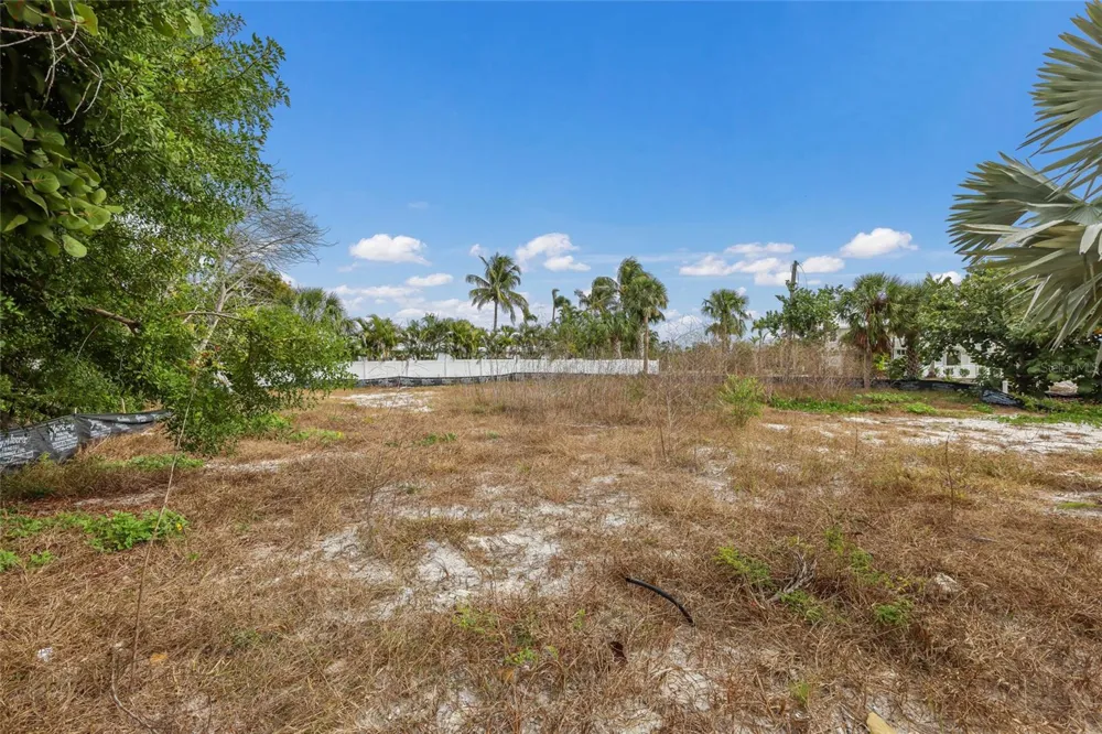 6500 GULFSIDE ROAD Longboat Key, FL 34228
