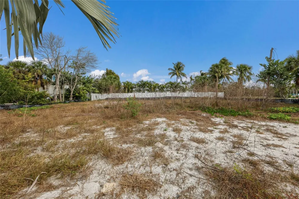 6500 GULFSIDE ROAD Longboat Key, FL 34228