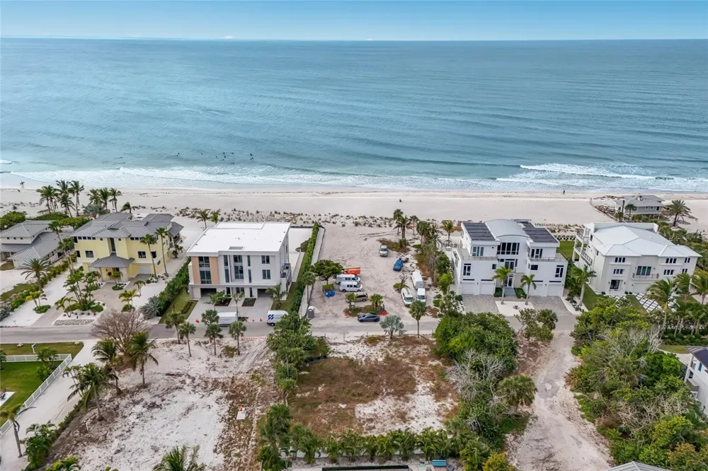 6500 GULFSIDE ROAD Longboat Key, FL 34228