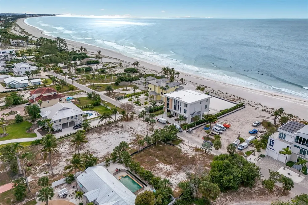6500 GULFSIDE ROAD Longboat Key, FL 34228