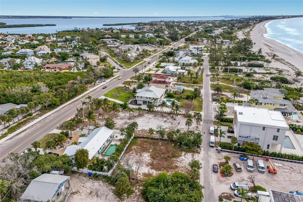 6500 GULFSIDE ROAD Longboat Key, FL 34228