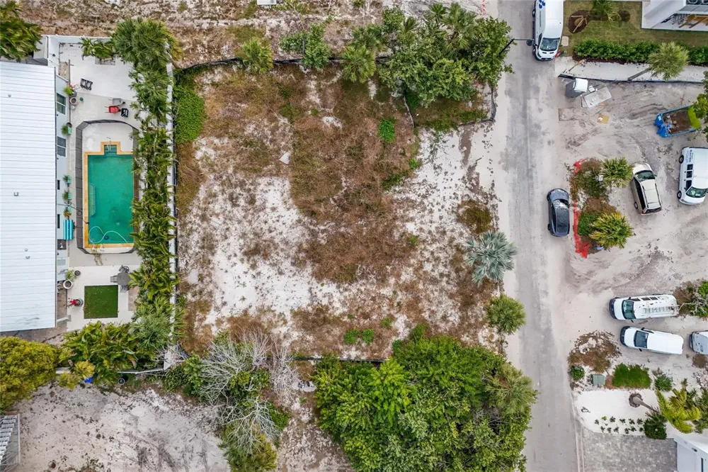 6500 GULFSIDE ROAD Longboat Key, FL 34228
