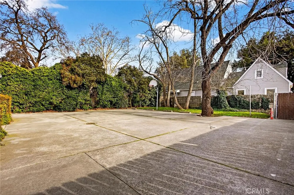 165 Rio Lindo Ave Chico, CA 95926