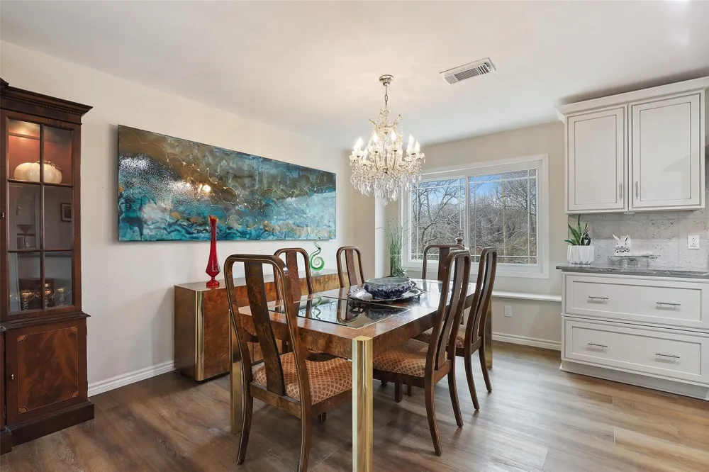 110 Vanshire Road W Lakeside, TX 76108