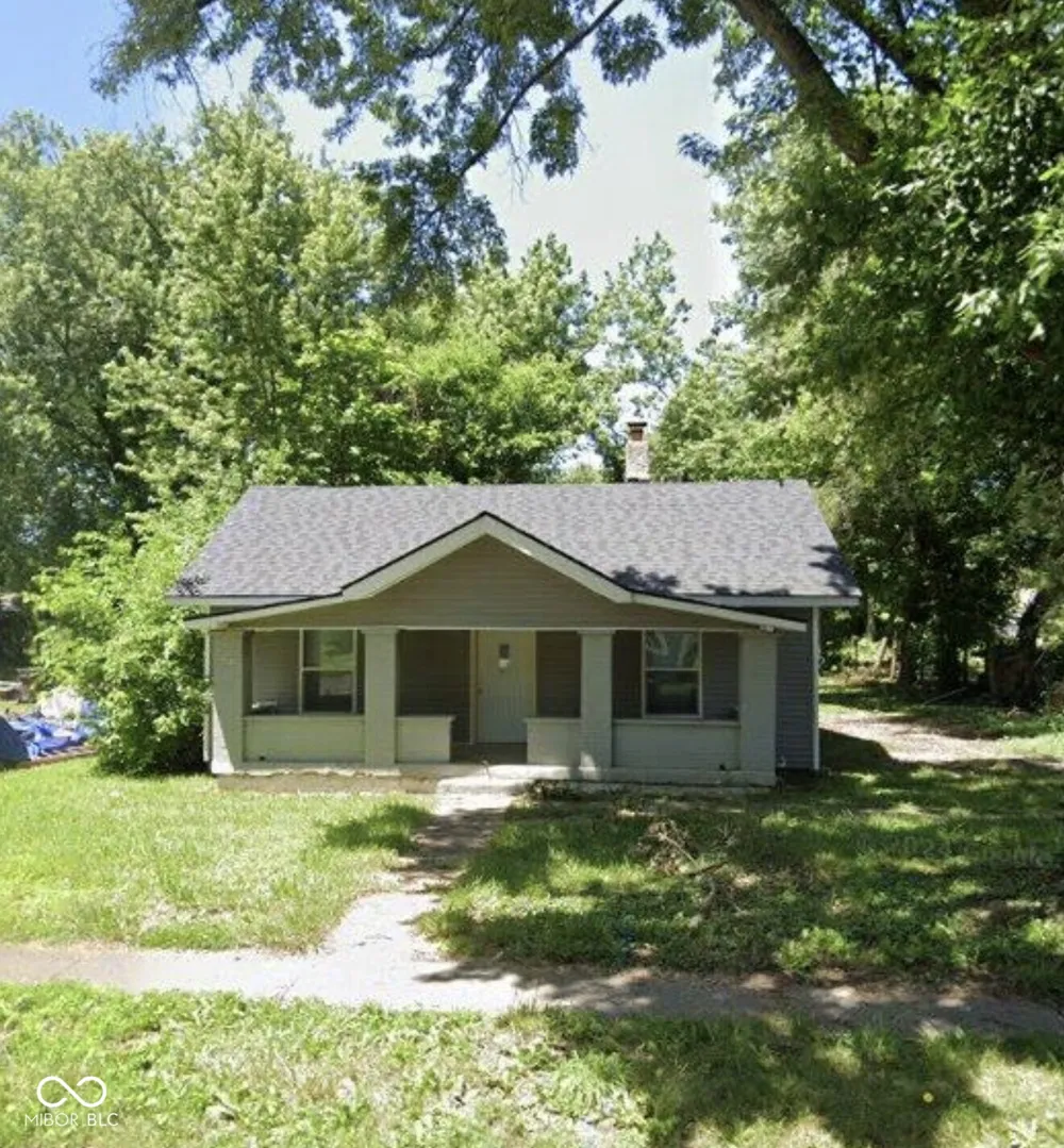 3312 Schofield Avenue