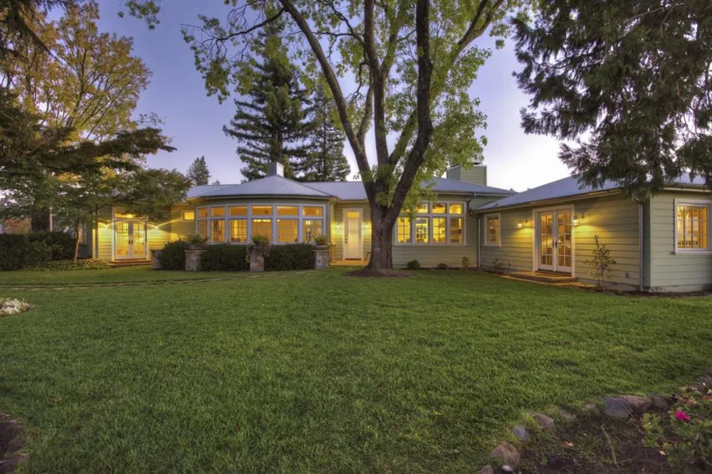 555 Zinfandel Lane St Helena, CA 94574