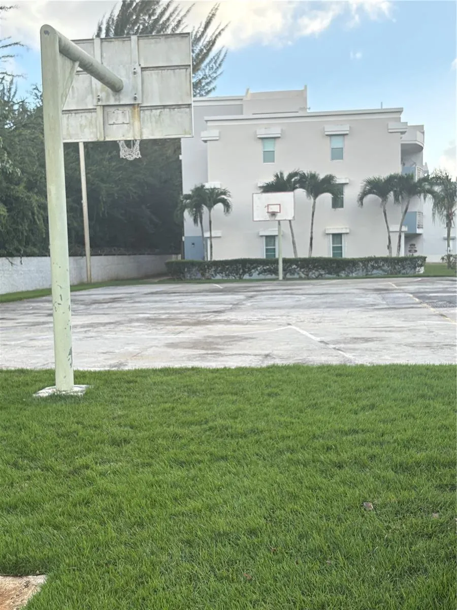 1502 OCEAN POINT #1 Loiza, PR 00772