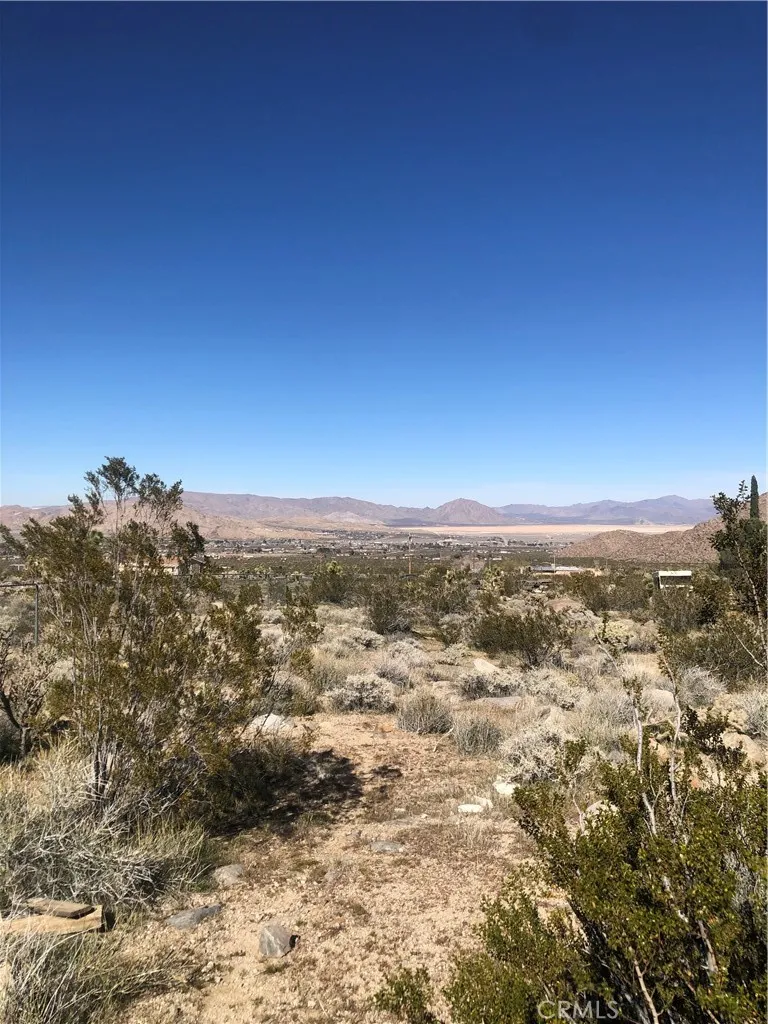 31875 Sapphire Road Lucerne Valley, CA 92356