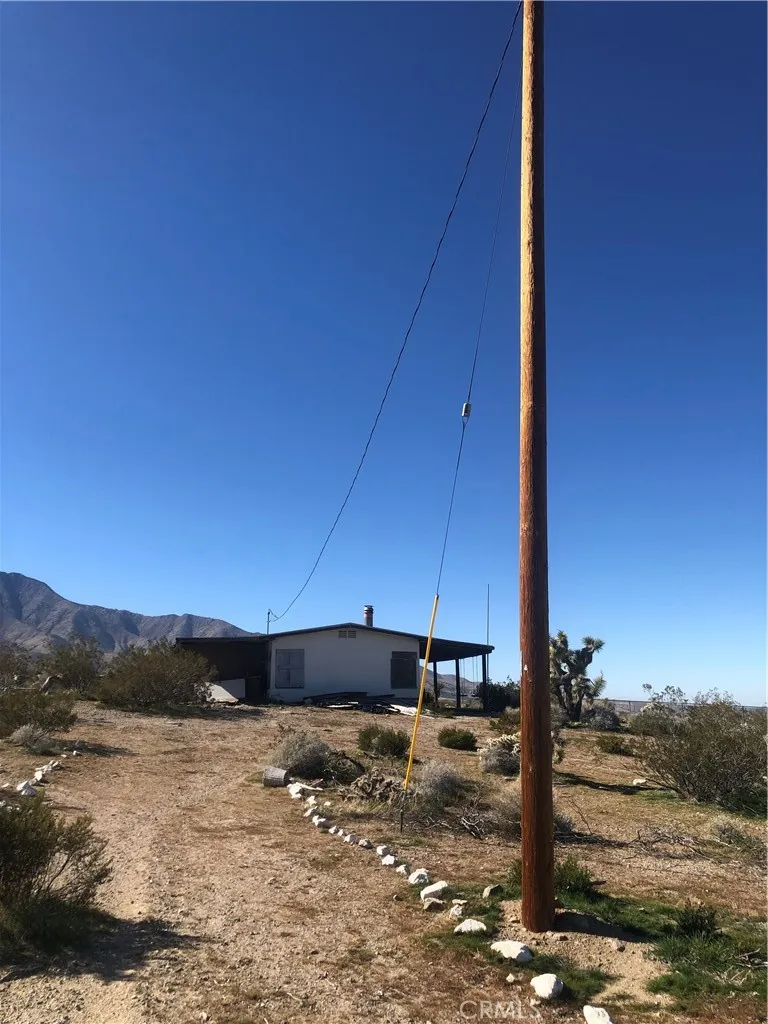 31875 Sapphire Road Lucerne Valley, CA 92356