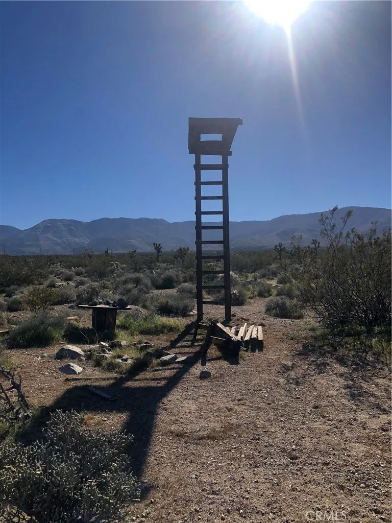 31875 Sapphire Road Lucerne Valley, CA 92356