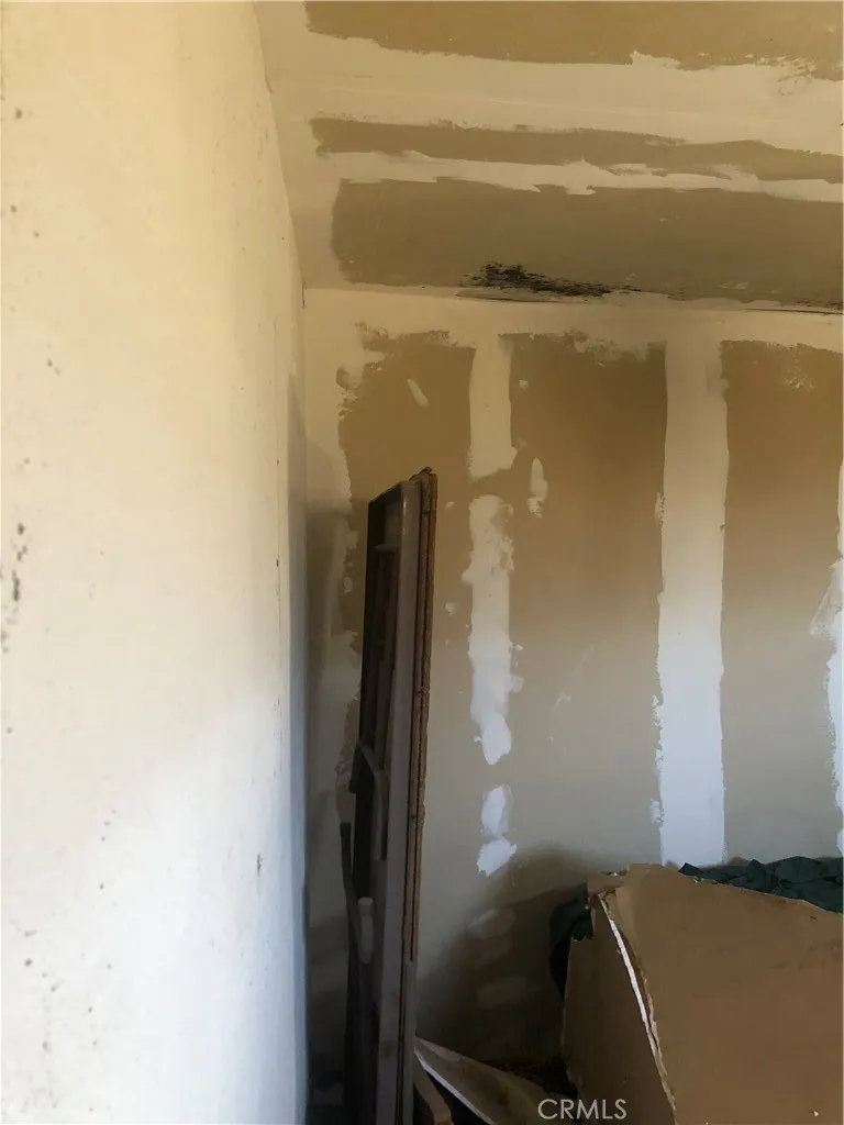 31875 Sapphire Road Lucerne Valley, CA 92356