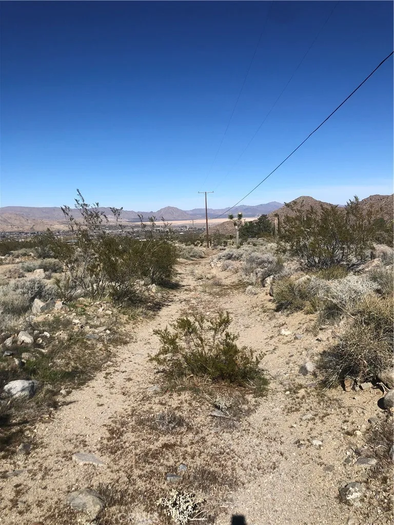 31875 Sapphire Road Lucerne Valley, CA 92356