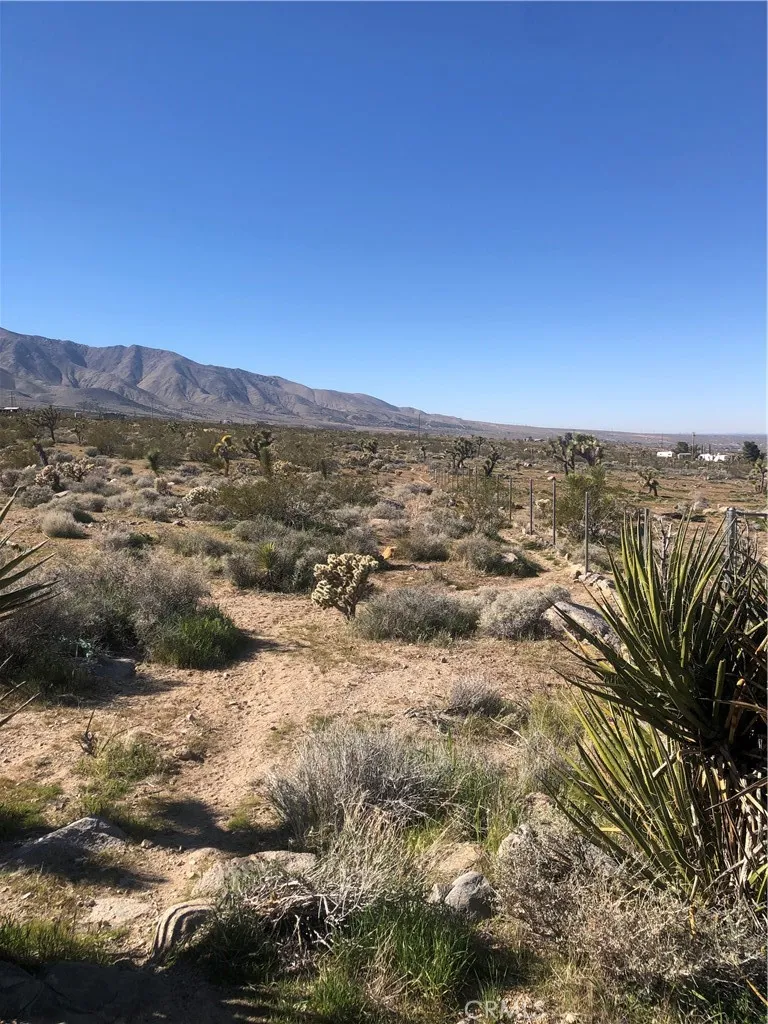 31875 Sapphire Road Lucerne Valley, CA 92356