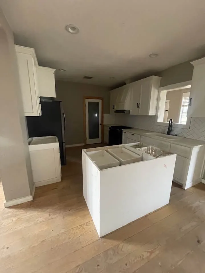 4108 Nimrod Robstown, TX 78380