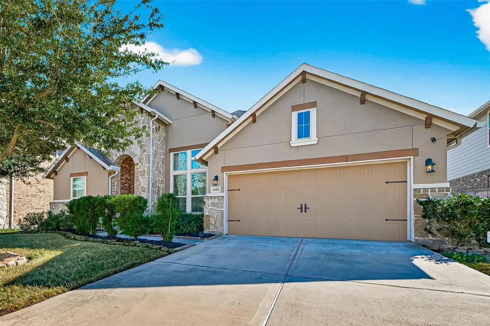 26511 Twin Arrows Drive