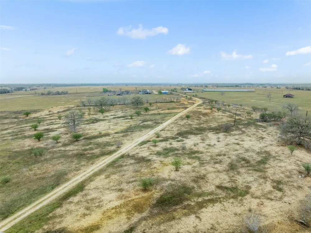 4025 County Road 284 Harwood, TX 78632