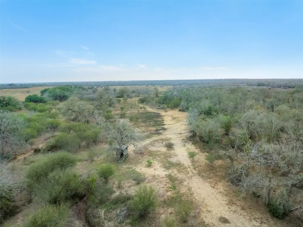 4025 County Road 284 Harwood, TX 78632