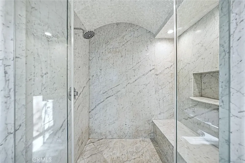 4430 Rosebank La Canada Flintridge, CA 91011