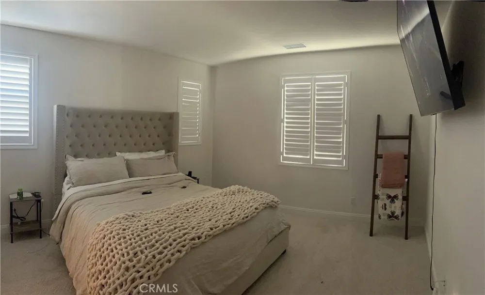5644 Altamura Way Fontana, CA 92336
