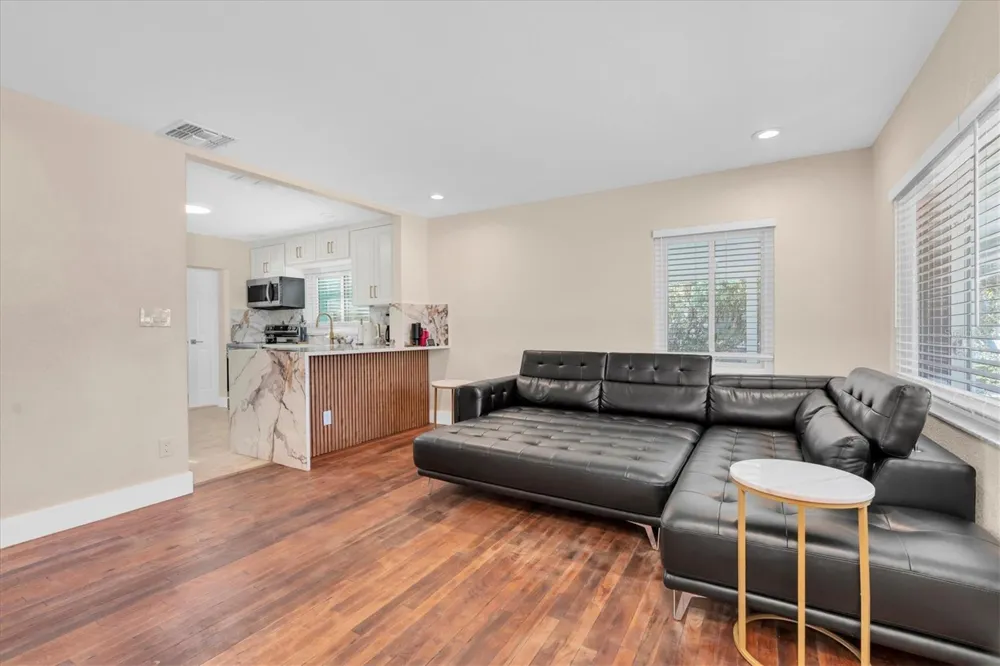 518 77TH AVENUE St Pete Beach, FL 33706