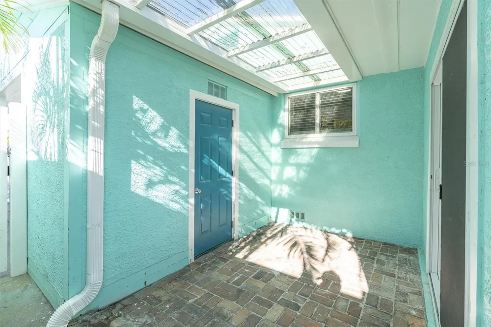 518 77TH AVENUE St Pete Beach, FL 33706