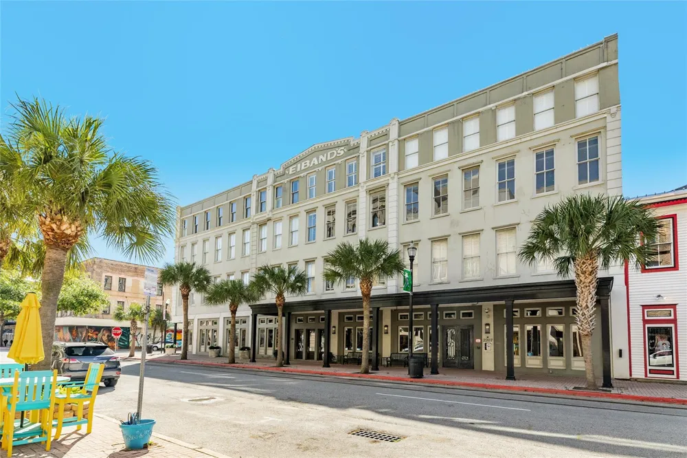 2207 Postoffice Street #420