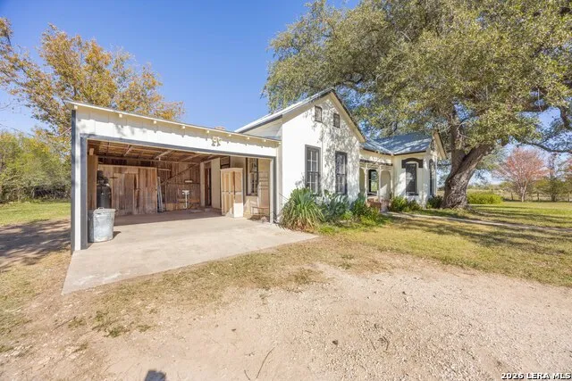 7150 County Road 429 Dhanis, TX 78850