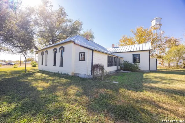 7150 County Road 429 Dhanis, TX 78850