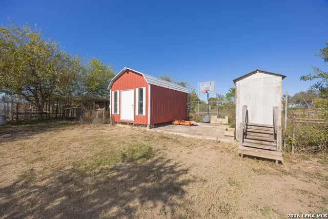 7150 County Road 429 Dhanis, TX 78850
