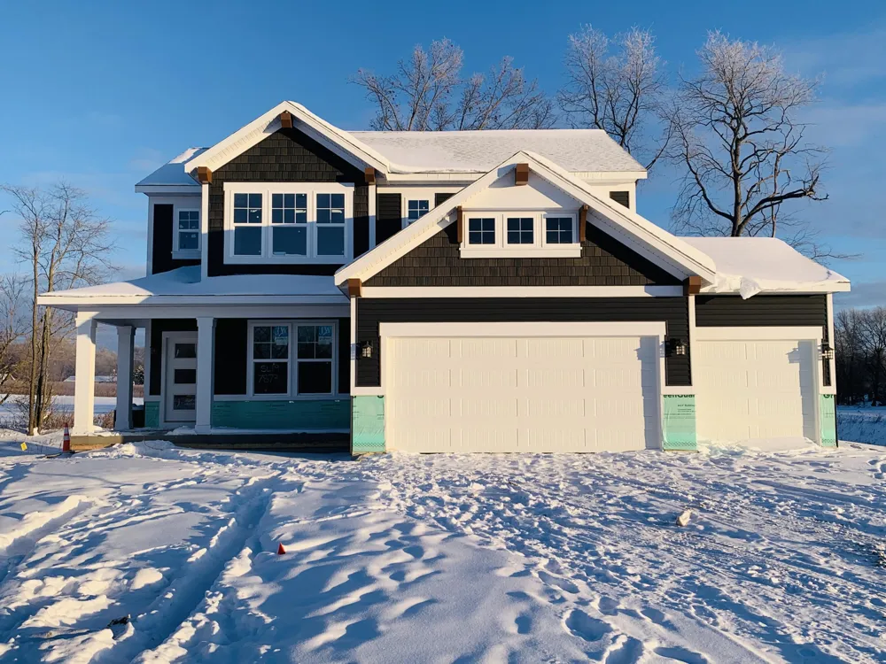 7873 Woodhurst Drive NE