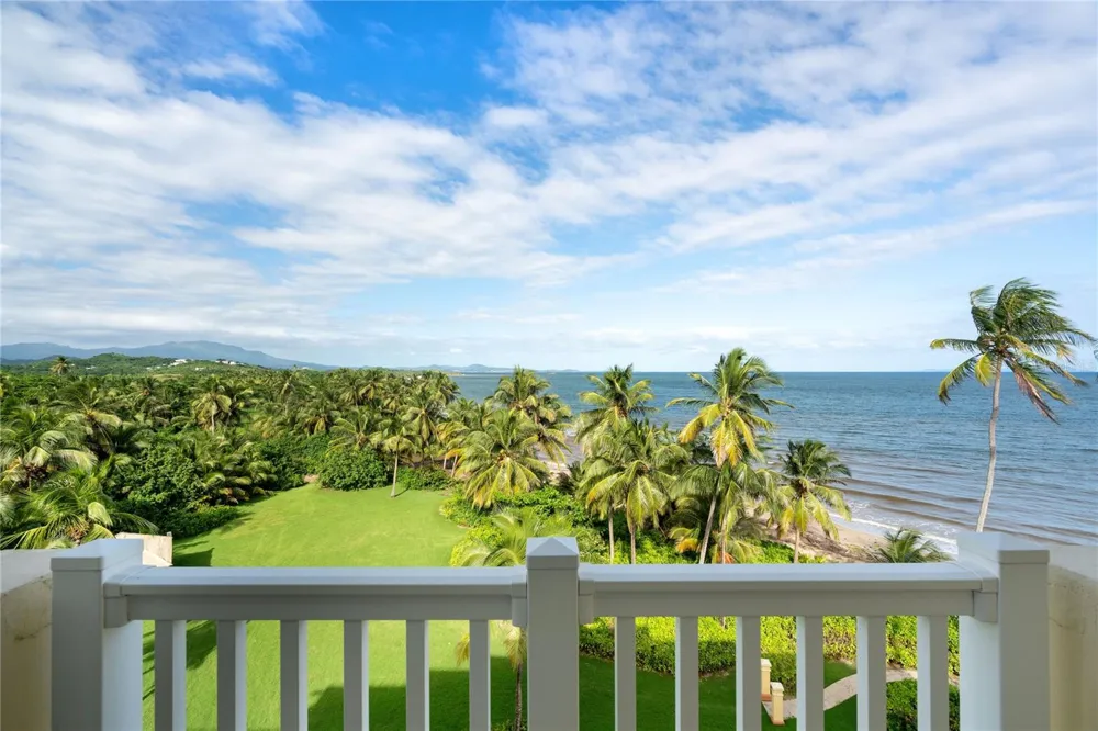 500 OCEAN DRIVE #553 Humacao, PR 00791