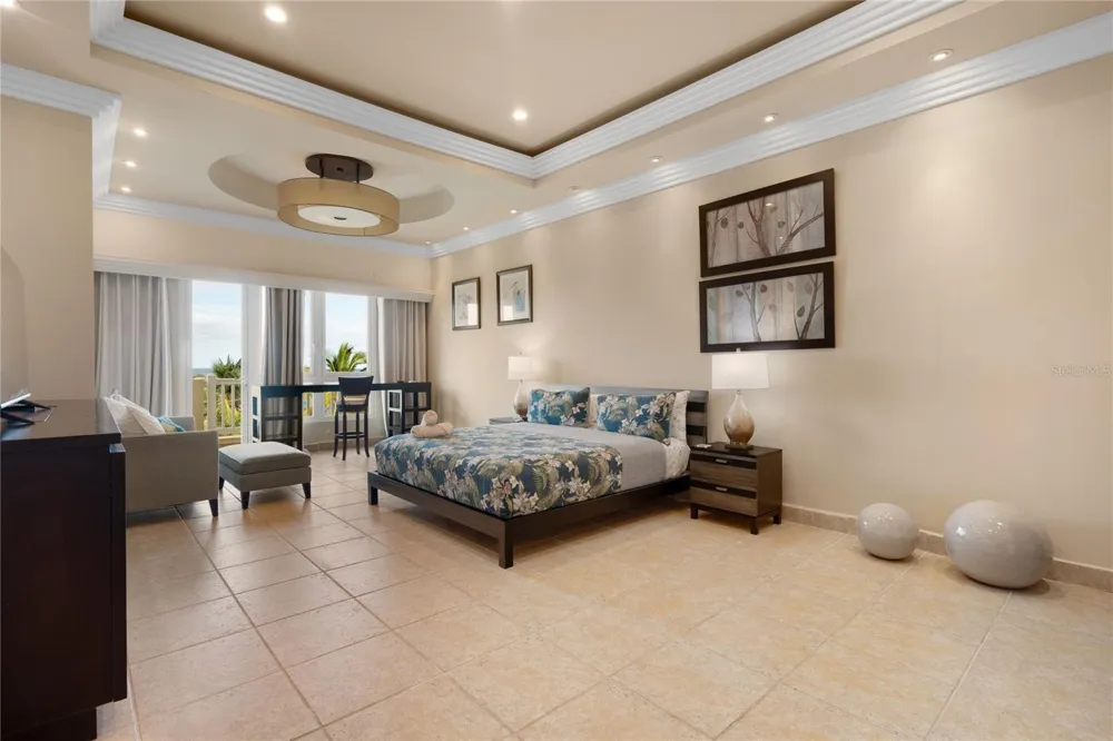 500 OCEAN DRIVE #553 Humacao, PR 00791