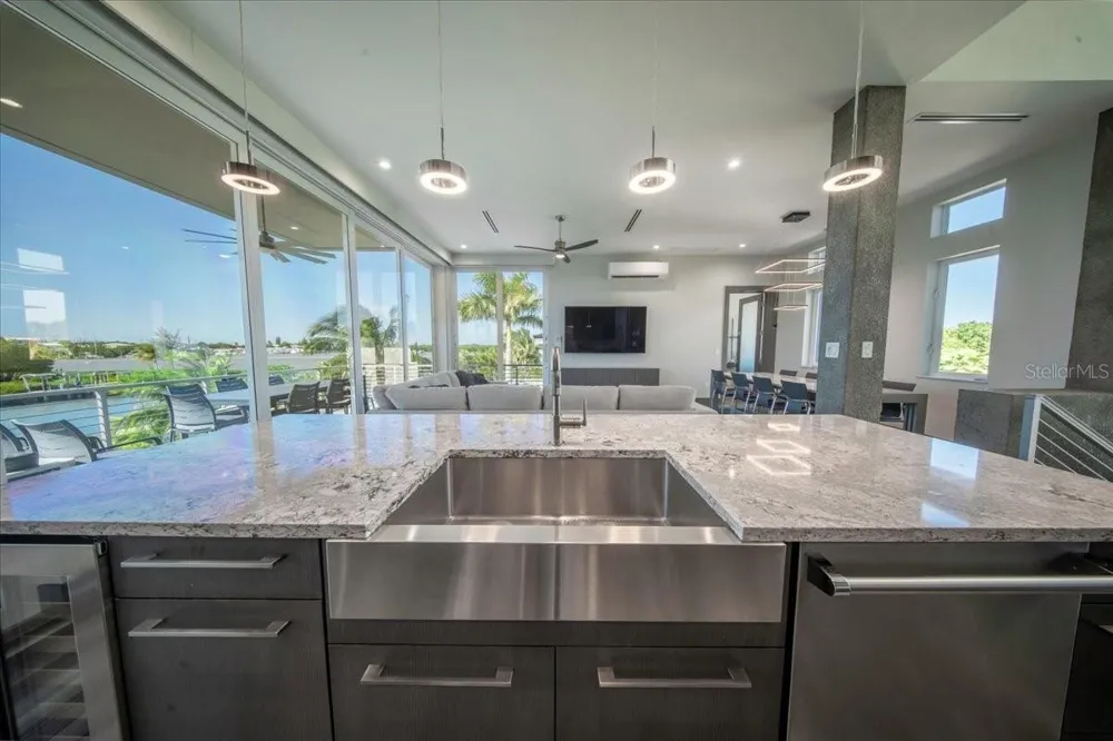 118 AVENUE E Marathon, FL 33050