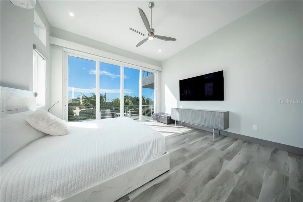 118 AVENUE E Marathon, FL 33050