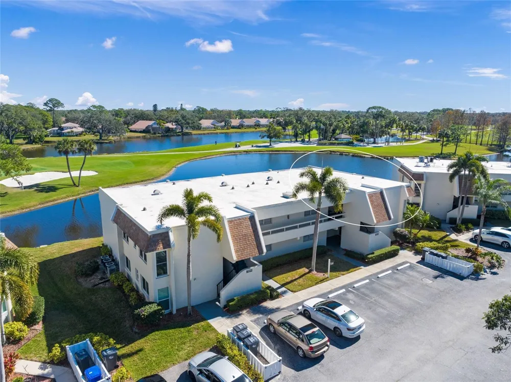 7193 W COUNTRY CLUB DRIVE #237 Sarasota, FL 34243