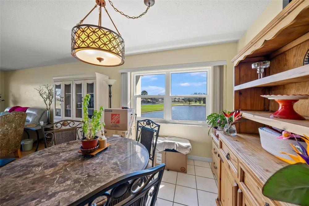 7193 W COUNTRY CLUB DRIVE #237 Sarasota, FL 34243