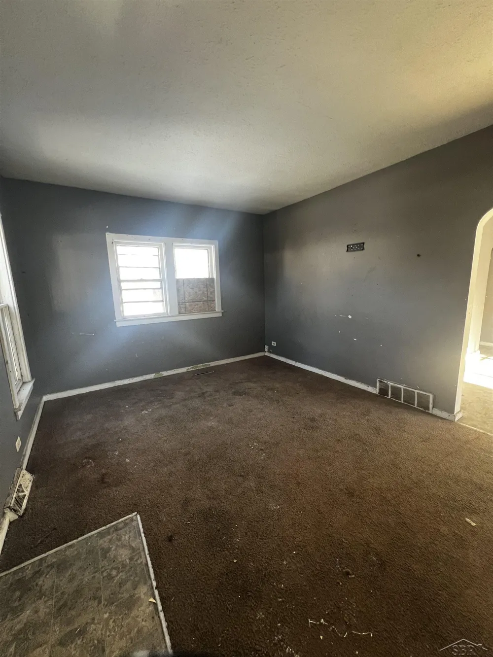 2022 Benjamin Street