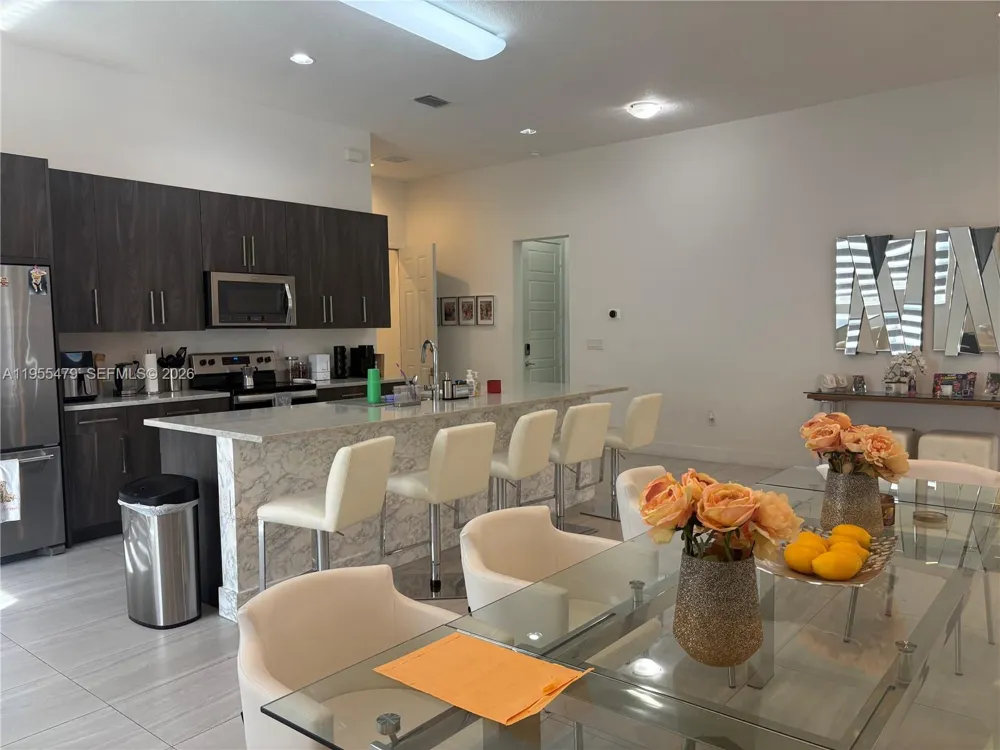 15062 SW 177th Ter Miami, FL 33187