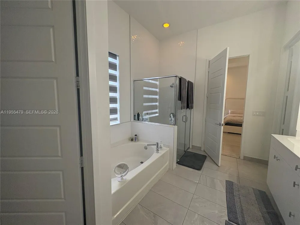 15062 SW 177th Ter Miami, FL 33187