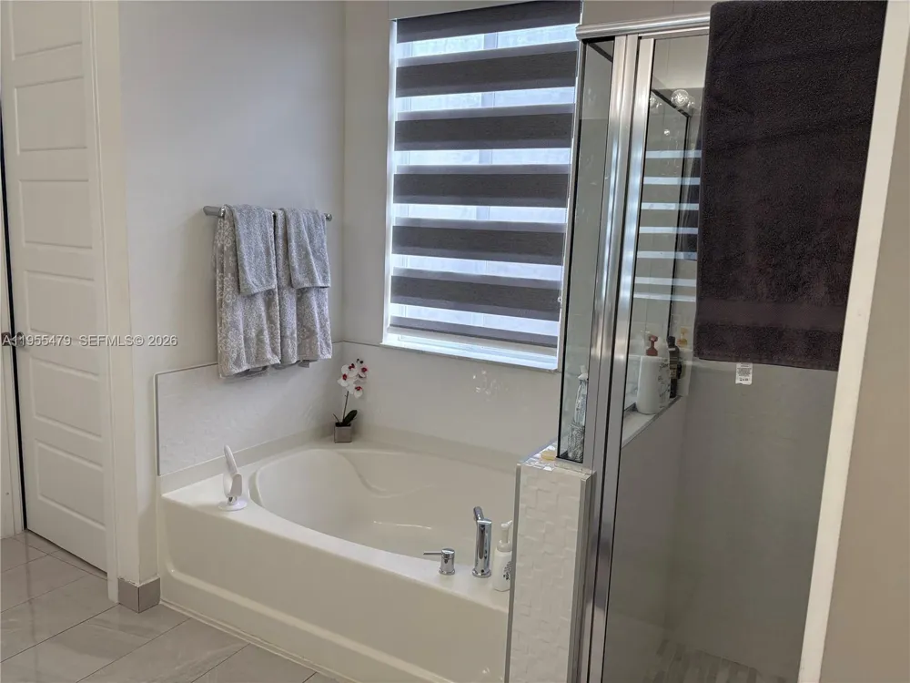 15062 SW 177th Ter Miami, FL 33187