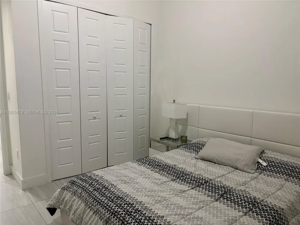 15062 SW 177th Ter Miami, FL 33187