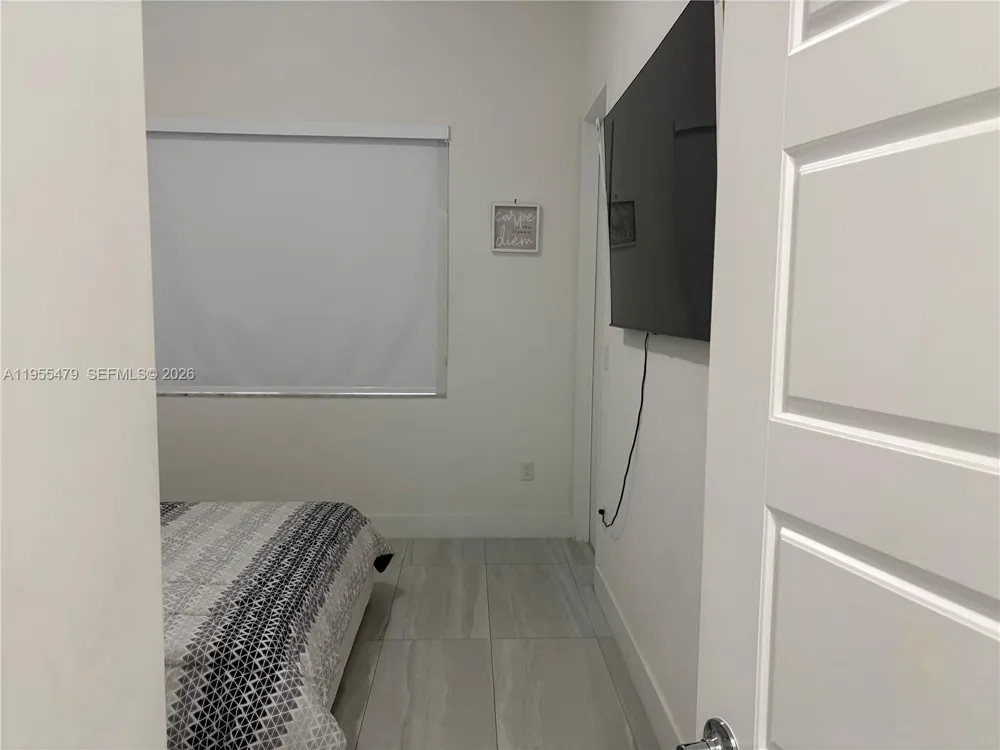 15062 SW 177th Ter Miami, FL 33187