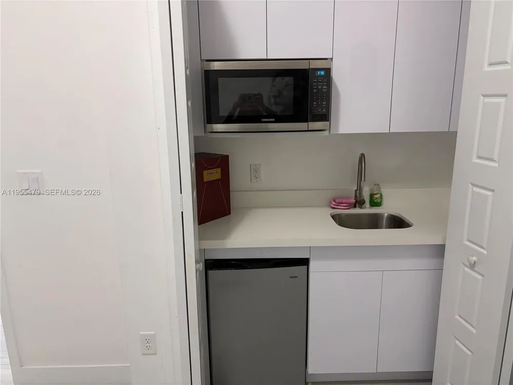 15062 SW 177th Ter Miami, FL 33187