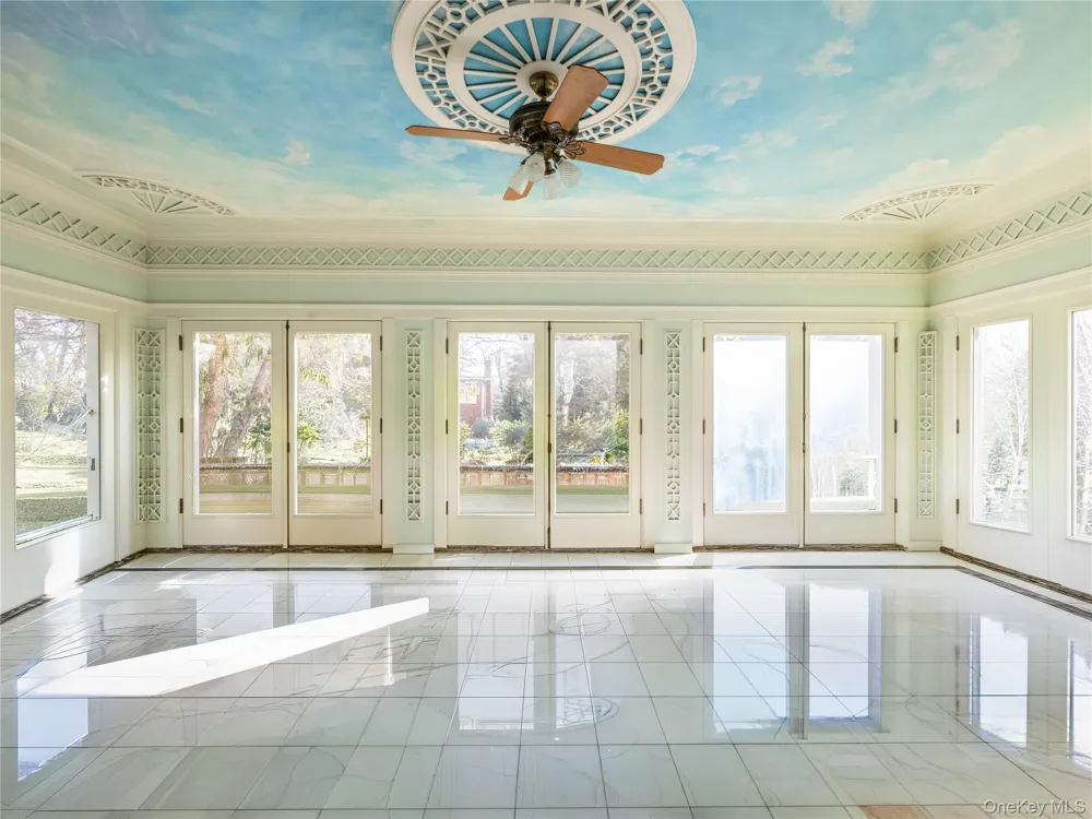 64 Plandome Court Manhasset, NY 11030
