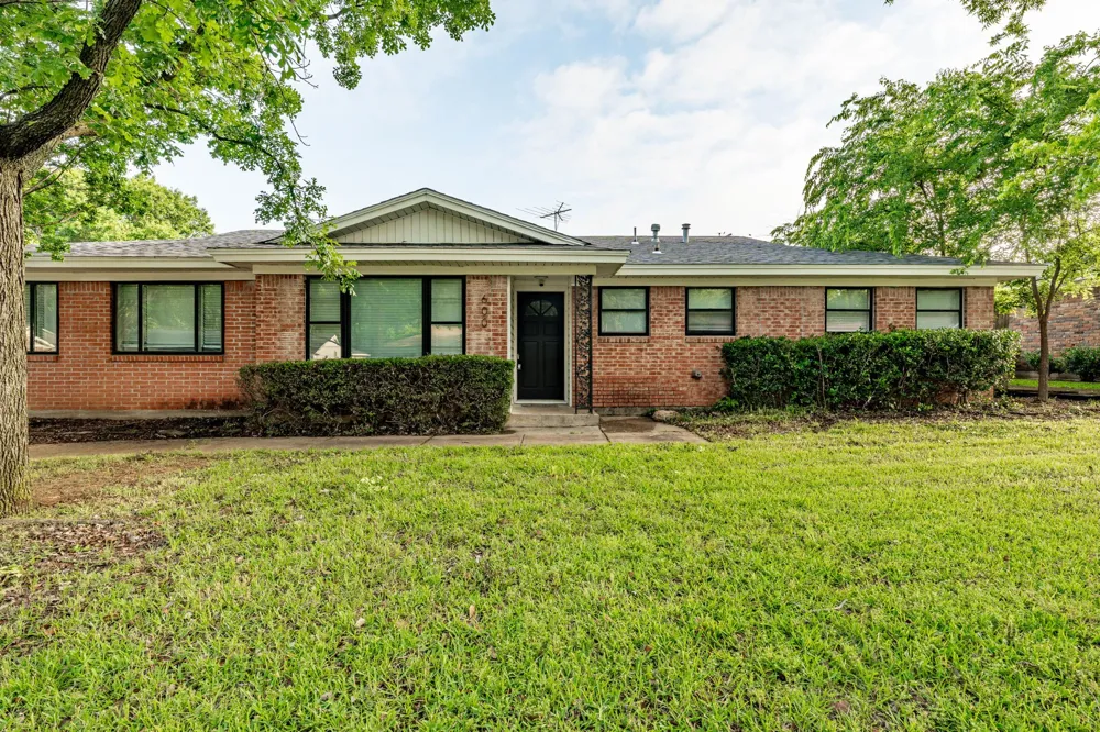 600 Circleview Drive